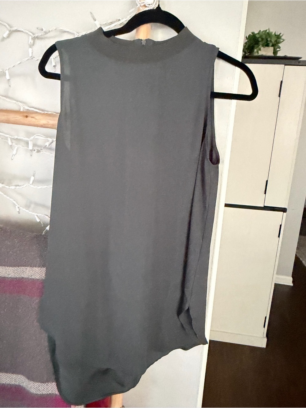 LOFT Sleeveless Mock Neck Asymmetric Hem Top - dark green